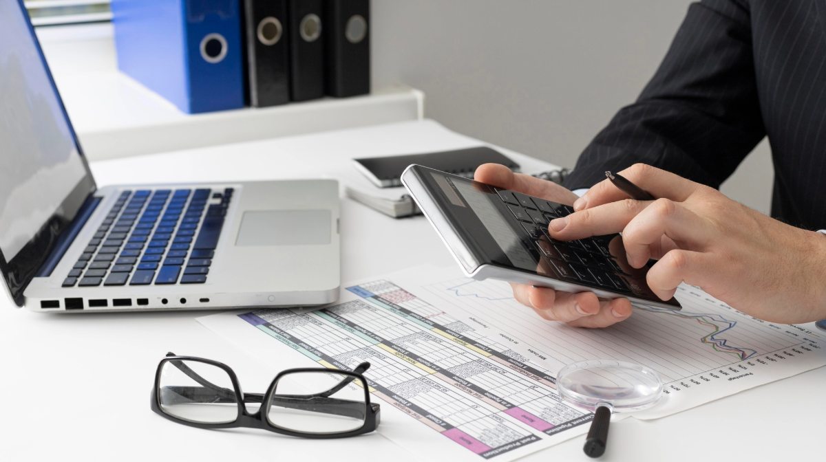 ¿Cómo pedir cita previa en la AEAT para trámites fiscales?